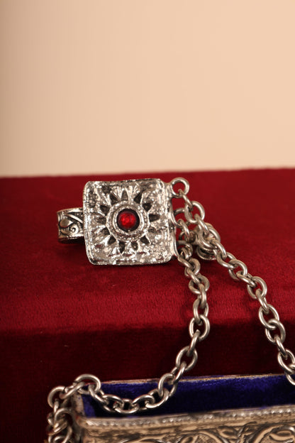 Compact German Silver Women’s Purse – Handcrafted Clutch for Ethnic Wear & Special Occasions