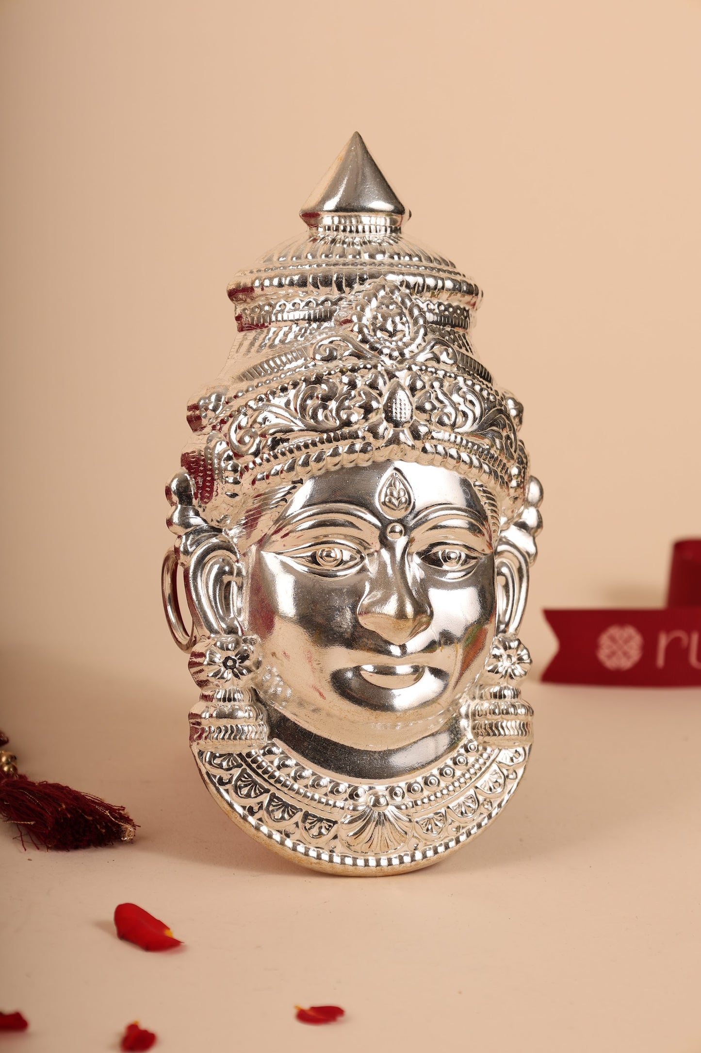 German Silver Gowri Face Idol – Traditional Devi Face for Varamahalakshmi & Puja Celebrations