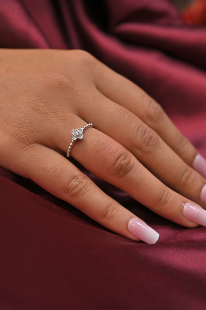 925 Silver Clover Sparkle Ring